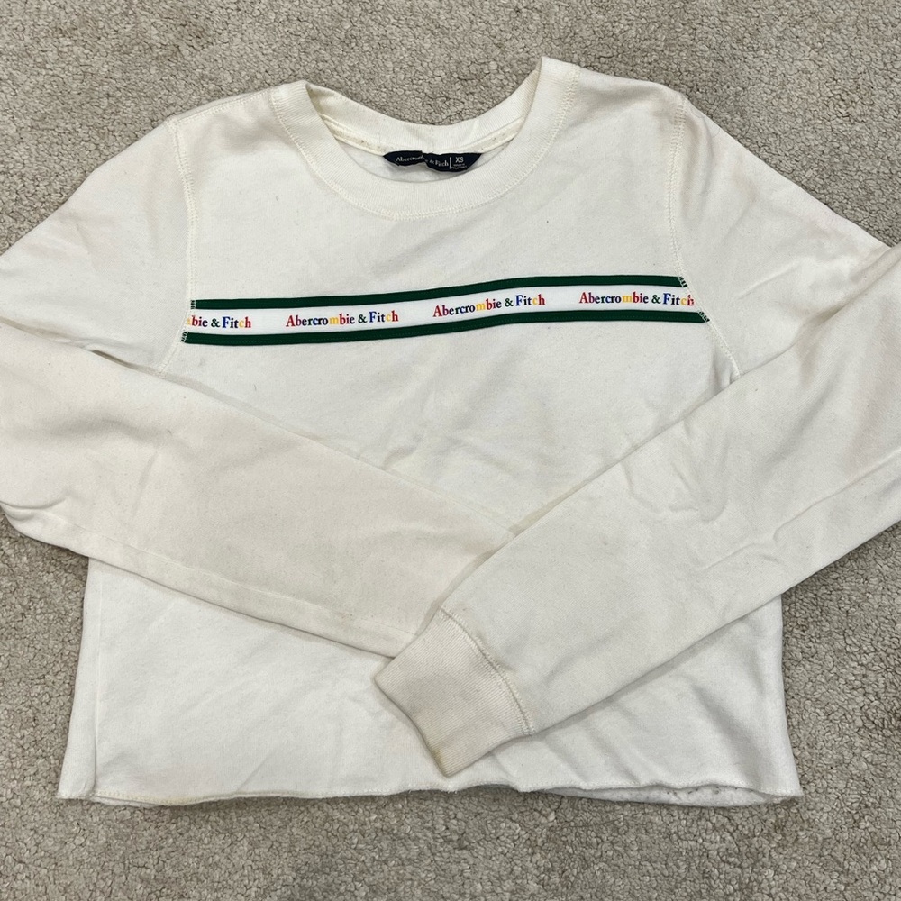 Abercrombie cropped hoodie